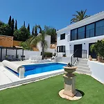 Ref 281 * Fuengirola