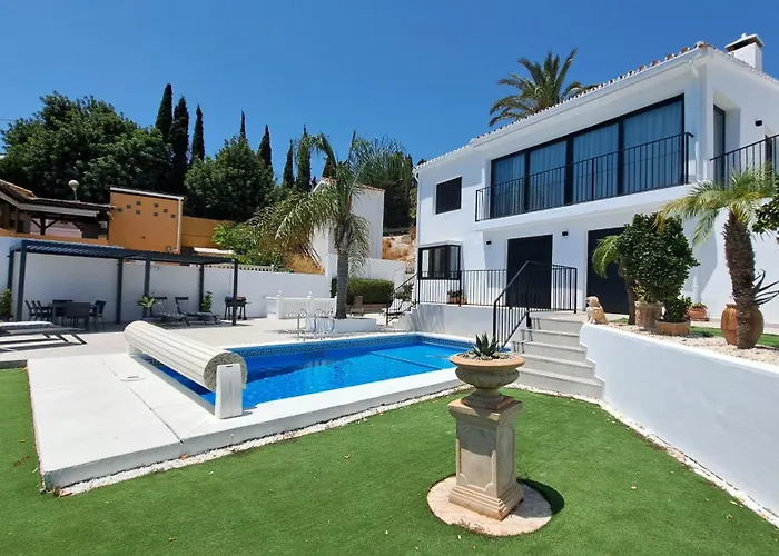 Ref 281 * Fuengirola