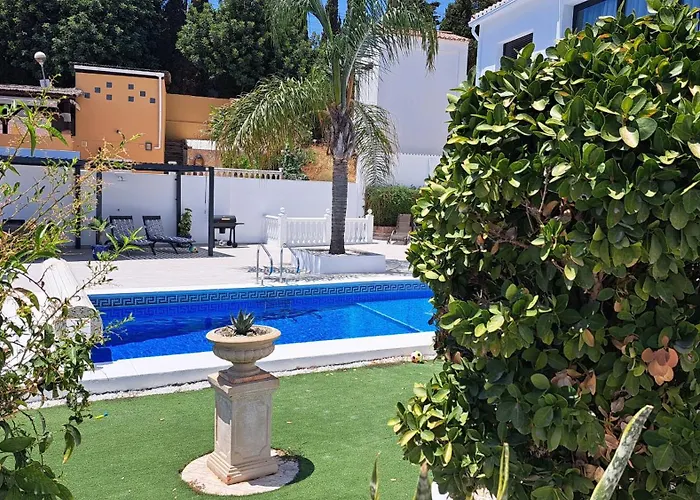 Ref 281 Villa *